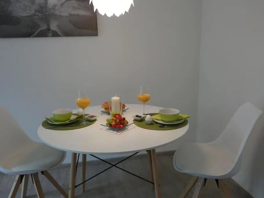 Ruhiges Garten-Studio Chiara Gstadt Laeufers Chiemsee Holiday Home Gstadt am Chiemsee
